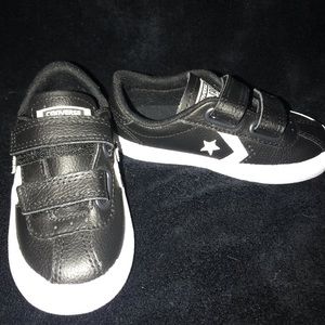 Boys converse! Brand new